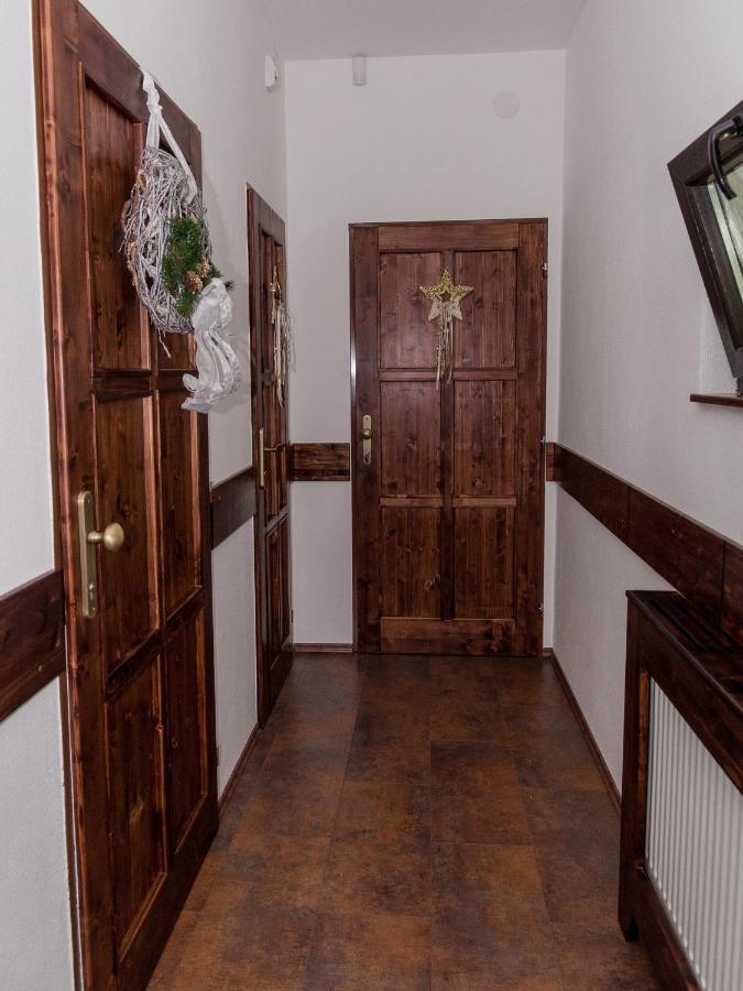 Penzion Gazdovsky Hostinec Topoľčianky Kültér fotó